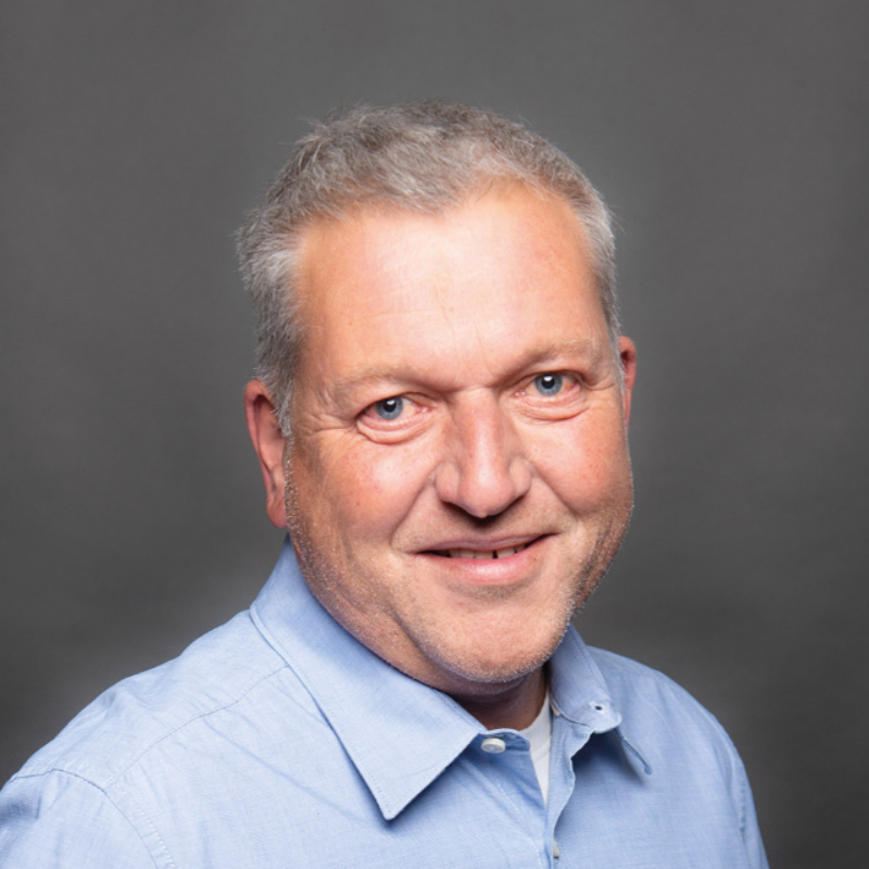  Dirk Kirschbaum